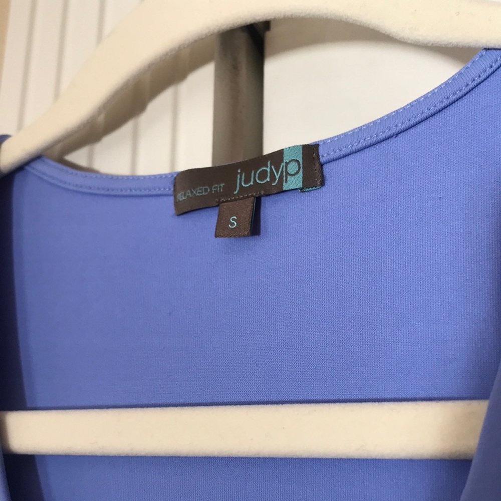 Lavender 3/4 length sleeve shirt.  Size S